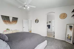 13355 W Mauna Loa Ln, Surprise, AZ 85379 - Photo 17