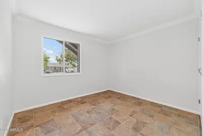 2240 W Paradise Drive, Phoenix, AZ 85029 - Photo 15