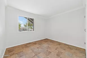 2240 W Paradise Dr, Phoenix, AZ 85029 - Photo 15