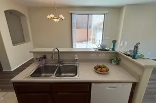 3899 S Cricket Dr, Gilbert, AZ 85297 - Photo 7