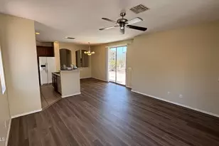 3899 S Cricket Dr, Gilbert, AZ 85297 - Photo 9
