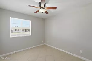 4219 W Las Palmaritas Dr, Phoenix, AZ 85051 - Photo 9