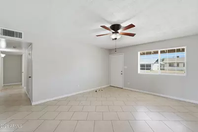 4219 W Las Palmaritas Drive, Phoenix, AZ 85051 - Photo 3