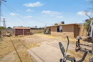 6909 W Wolf St, Phoenix, AZ 85033 - Photo 27