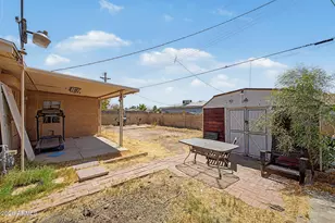 6909 W Wolf St, Phoenix, AZ 85033 - Photo 25