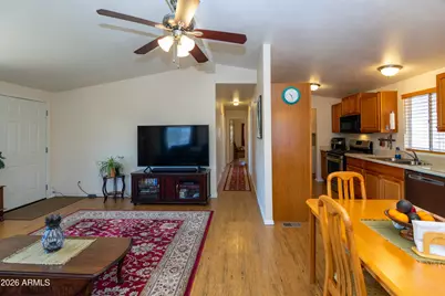5052 S San Juan Avenue, Sierra Vista, AZ 85650 - Photo 13