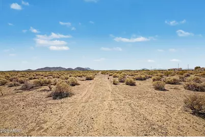 38500 W Willetta Street #-, Tonopah, AZ 85354 - Photo 43