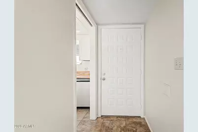 414 E Linda Lane #D, Gilbert, AZ 85234 - Photo 3