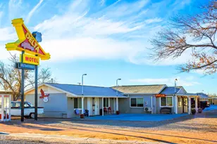 2141 W 3rd St, Winslow, AZ 86047 - Photo 1
