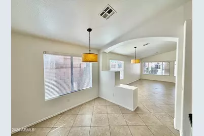 141 W Shannon Street, Gilbert, AZ 85233 - Photo 7