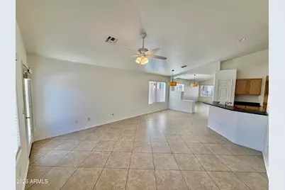 141 W Shannon Street, Gilbert, AZ 85233 - Photo 11