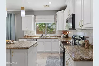 14523 W Cortez Street, Surprise, AZ 85379 - Photo 21