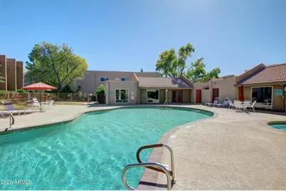 5525 E Thomas Road #R13, Phoenix, AZ 85018 - Photo 15
