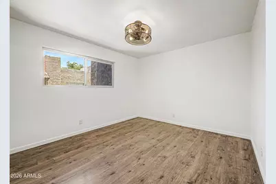 5525 E Thomas Road #R13, Phoenix, AZ 85018 - Photo 7