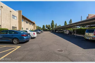 5525 E Thomas Road #R13, Phoenix, AZ 85018 - Photo 19