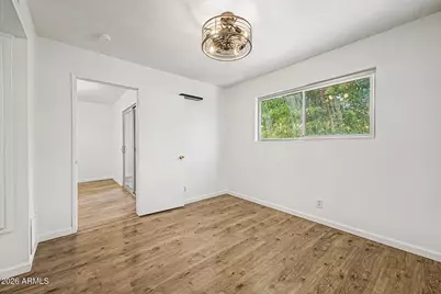 5525 E Thomas Road #R13, Phoenix, AZ 85018 - Photo 17