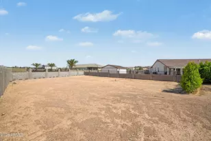549 W Haxtun St, San Tan Valley, AZ 85143 - Photo 67