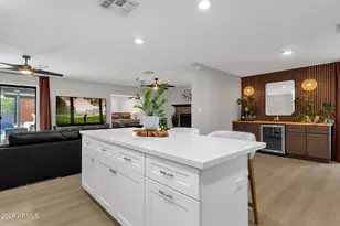 4937 N 82nd St, Scottsdale, AZ 85251 - Photo 11