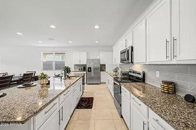 2516 W Seaver Avenue, Apache Junction, AZ 85120 - Photo 13