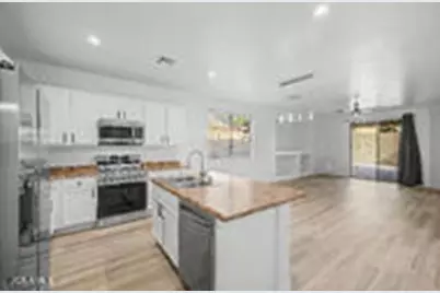 11921 W Monte Vista Road, Avondale, AZ 85392 - Photo 9