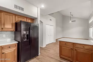 4522 E Rowel Rd, Phoenix, AZ 85050 - Photo 27