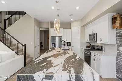 5041 E Woodridge Drive, Scottsdale, AZ 85254 - Photo 7