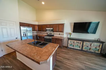 10529 W Bel Air Circle, Casa Grande, AZ 85194 - Photo 3