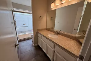1301 E Rowlands Ln, Phoenix, AZ 85022 - Photo 25