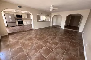 1301 E Rowlands Ln, Phoenix, AZ 85022 - Photo 9