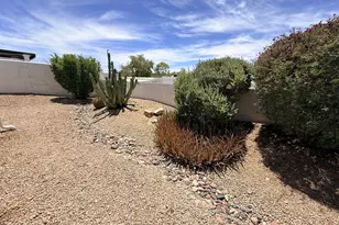 1301 E Rowlands Ln, Phoenix, AZ 85022 - Photo 37