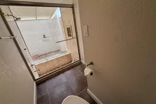 1301 E Rowlands Ln, Phoenix, AZ 85022 - Photo 33
