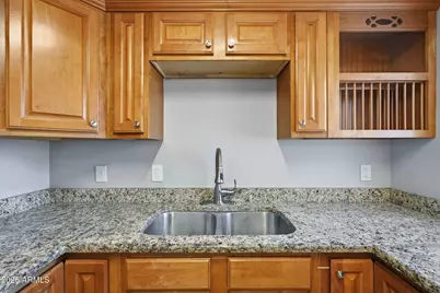 2416 W Stella Lane, Phoenix, AZ 85015 - Photo 9