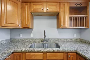 2416 W Stella Ln, Phoenix, AZ 85015 - Photo 9