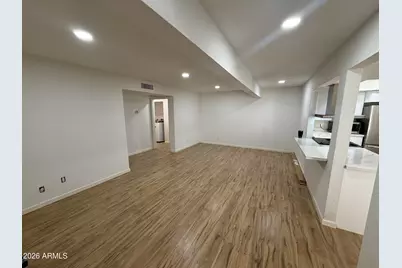 7763 N 19th Drive, Phoenix, AZ 85021 - Photo 9