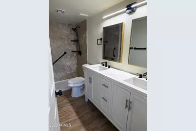 7763 N 19th Drive, Phoenix, AZ 85021 - Photo 13