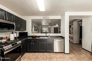 3032 W Red Fox Rd, Phoenix, AZ 85083 - Photo 11