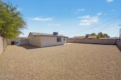 4044 W Burgess Lane, Phoenix, AZ 85041 - Photo 3