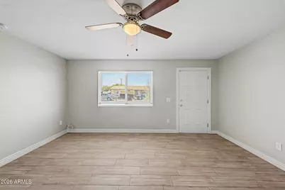 4044 W Burgess Lane, Phoenix, AZ 85041 - Photo 11