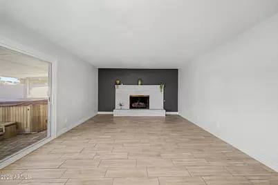 2332 E Riviera Drive, Tempe, AZ 85282 - Photo 7