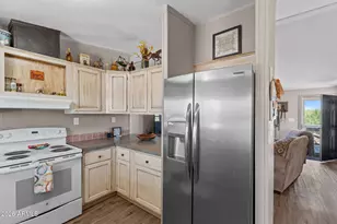27565 S Clydesdale Ave, Congress, AZ 85332 - Photo 9