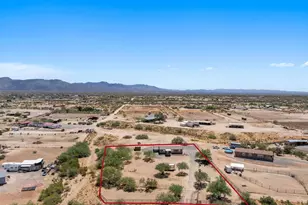 27565 S Clydesdale Ave, Congress, AZ 85332 - Photo 3
