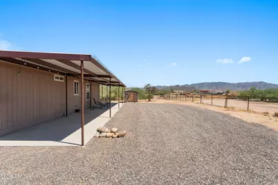 27565 S Clydesdale Avenue, Congress, AZ 85332 - Photo 25