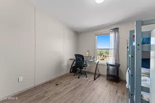 27565 S Clydesdale Ave, Congress, AZ 85332 - Photo 21