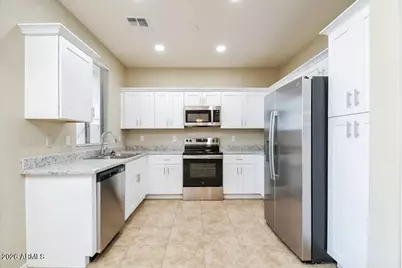 40092 N Calabria St Neck, San Tan Valley, AZ 85140 - Photo 5