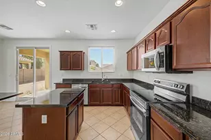42592 W Somerset Dr, Maricopa, AZ 85138 - Photo 13