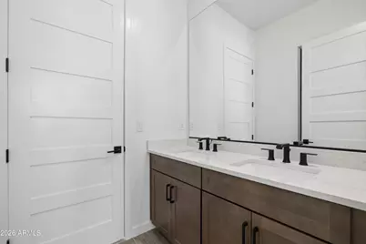 24040 N 25th Street, Phoenix, AZ 85024 - Photo 33