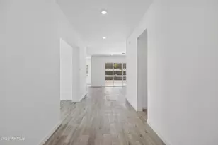 24040 N 25th Street, Phoenix, AZ 85024 - Photo 5