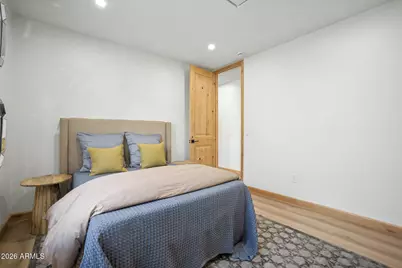 2230 N Laurel Avenue, Phoenix, AZ 85007 - Photo 35
