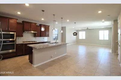 10221 E Wavelength Avenue, Mesa, AZ 85212 - Photo 5