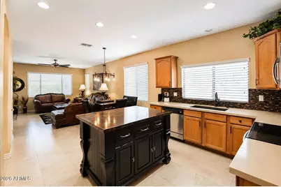 7306 N 88th Lane, Glendale, AZ 85305 - Photo 9